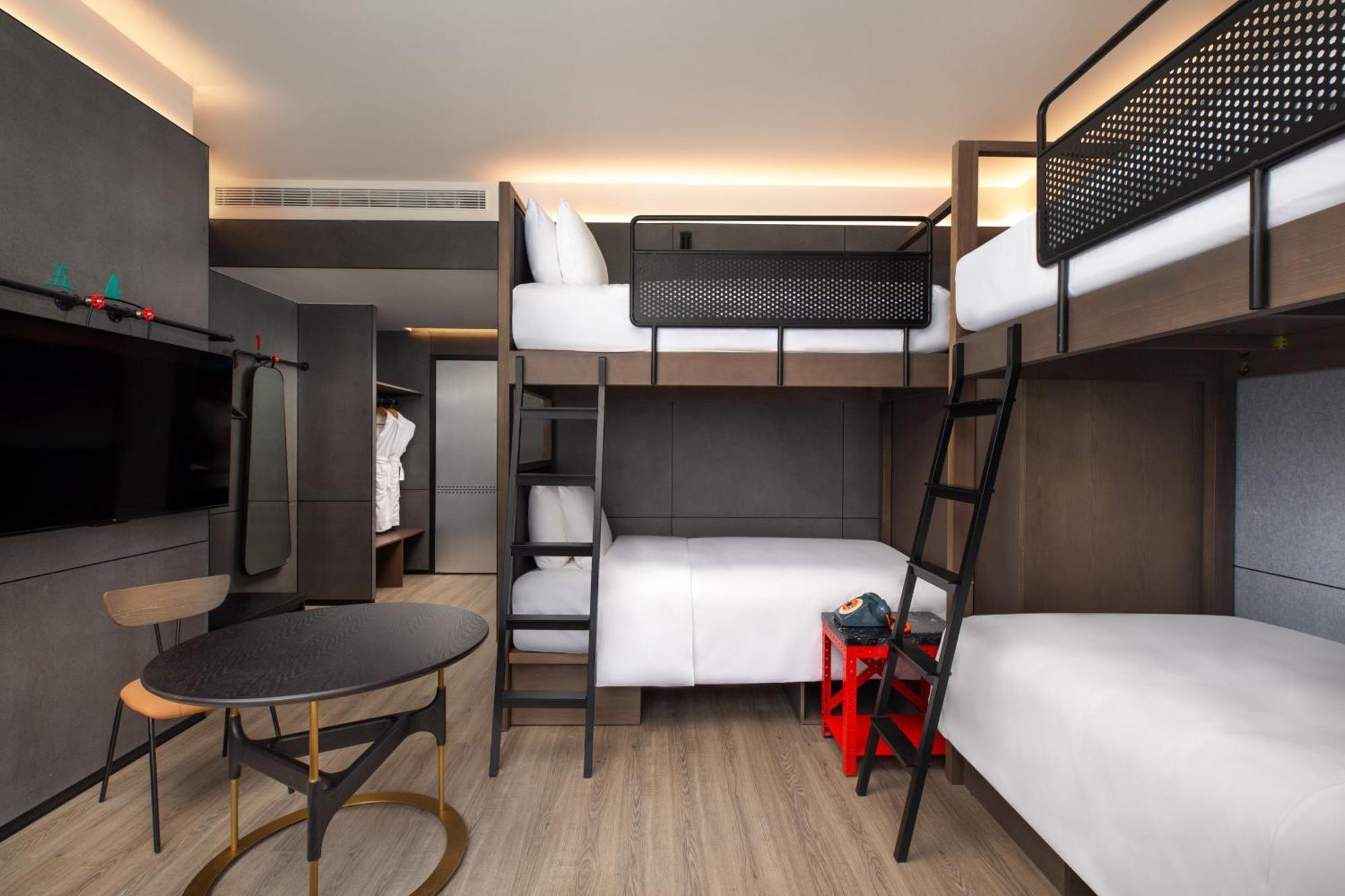 Hotel Moxy Chongqing Esterno foto